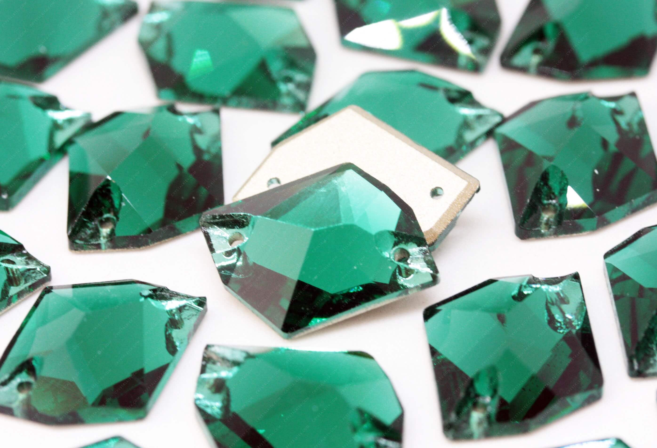 Ломаний ромб Emerald De'Lux