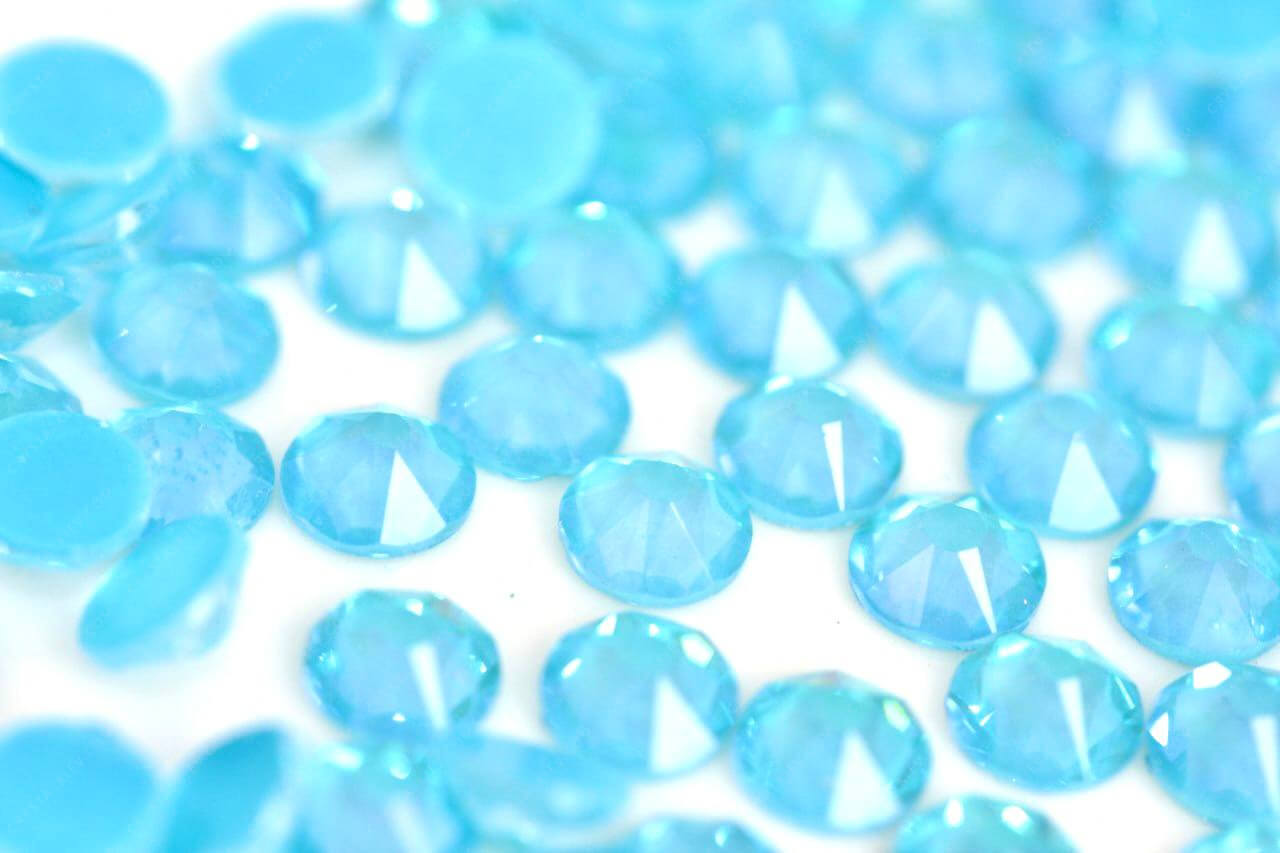 Crystalline De'Light Blue* Xirius Rose 2088